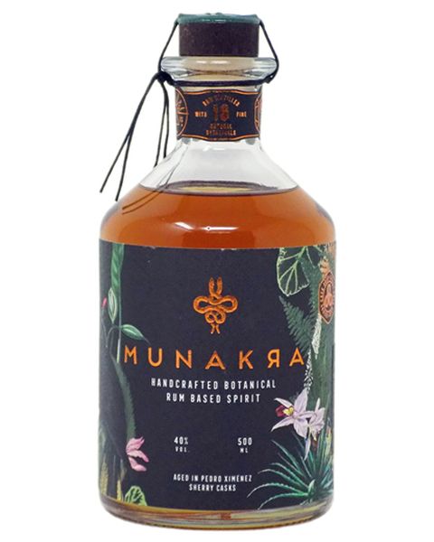 Munakra, Botanical Cask Aged, Rum Based Spirit - 0,5 lt